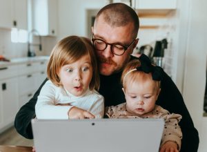interactive dad with kids